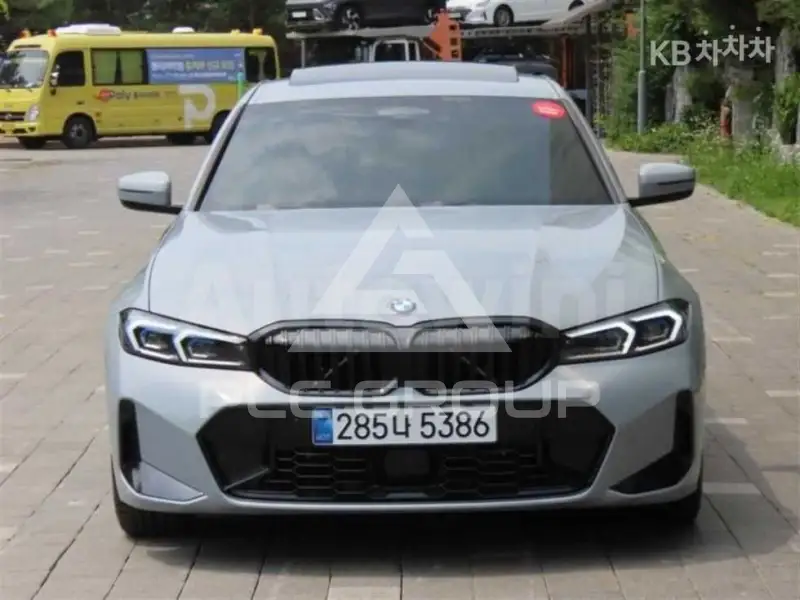 2025 BMW 330