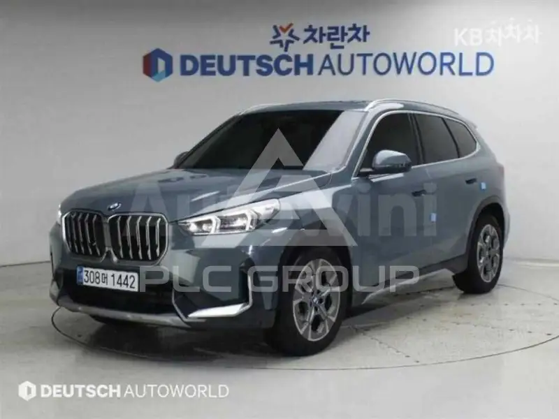 2025 BMW X1