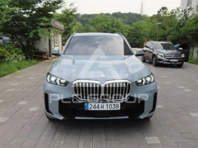 2025 BMW X5