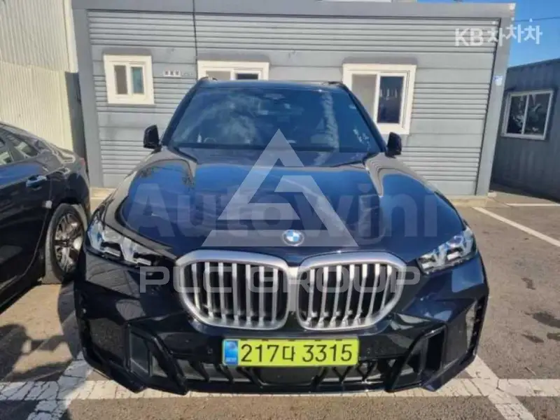 2025 BMW X5