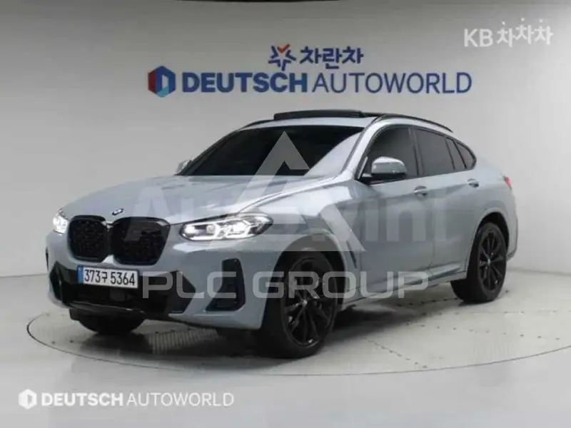 2025 BMW X4
