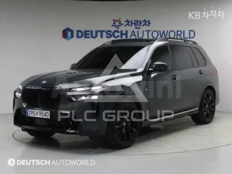 2025 BMW X7