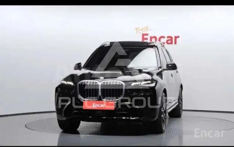2025 BMW X7