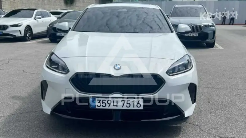 2025 BMW 120