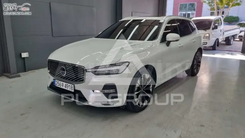 2025 Volvo XC60