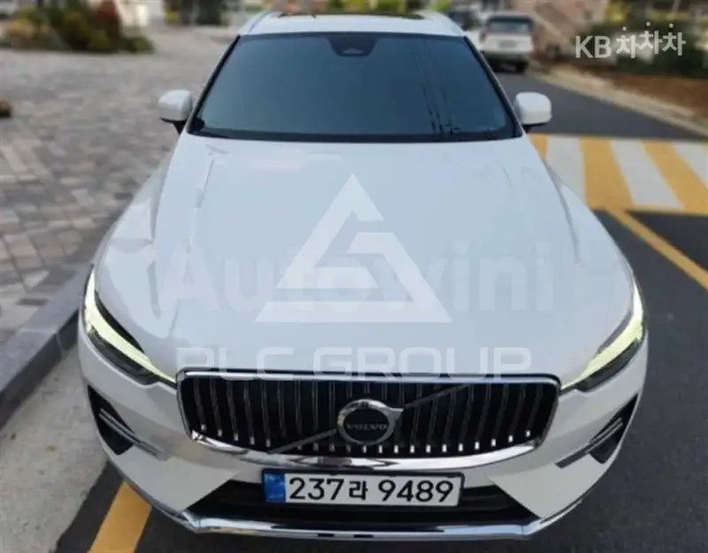 2025 Volvo XC60