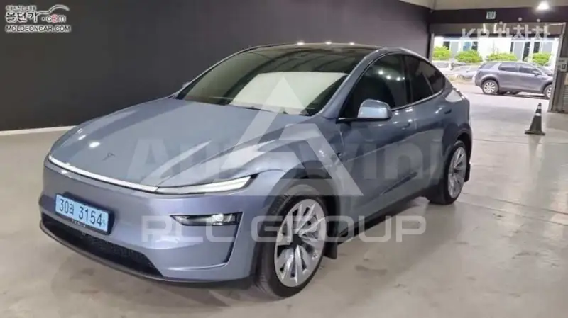 2025 Tesla Model Y