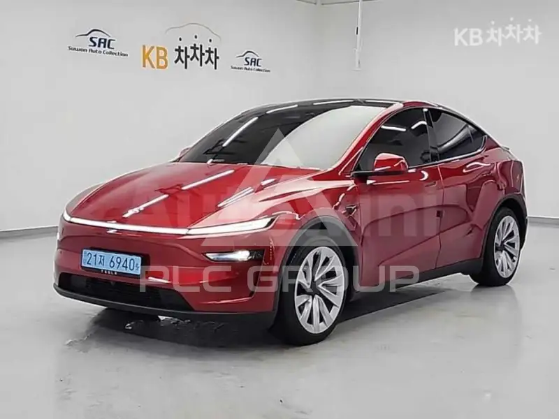 2025 Tesla Model Y