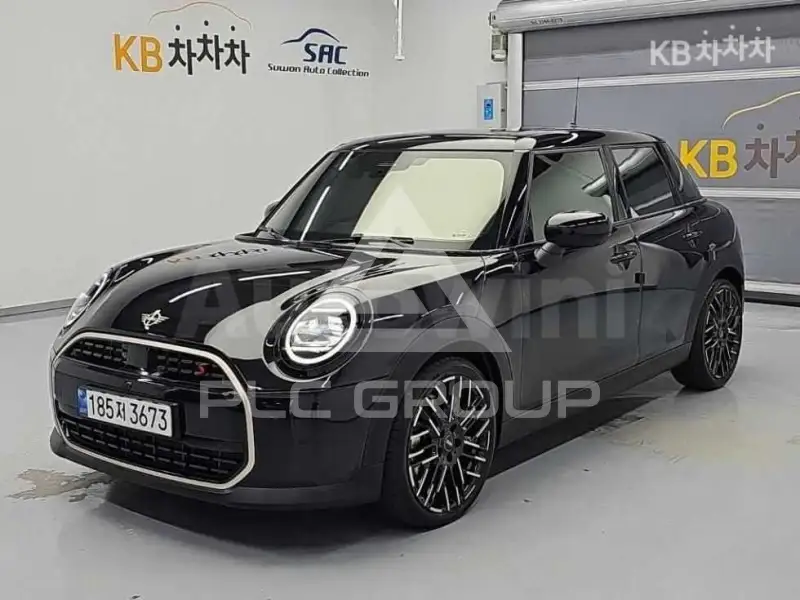 2025 Mini COOPER
