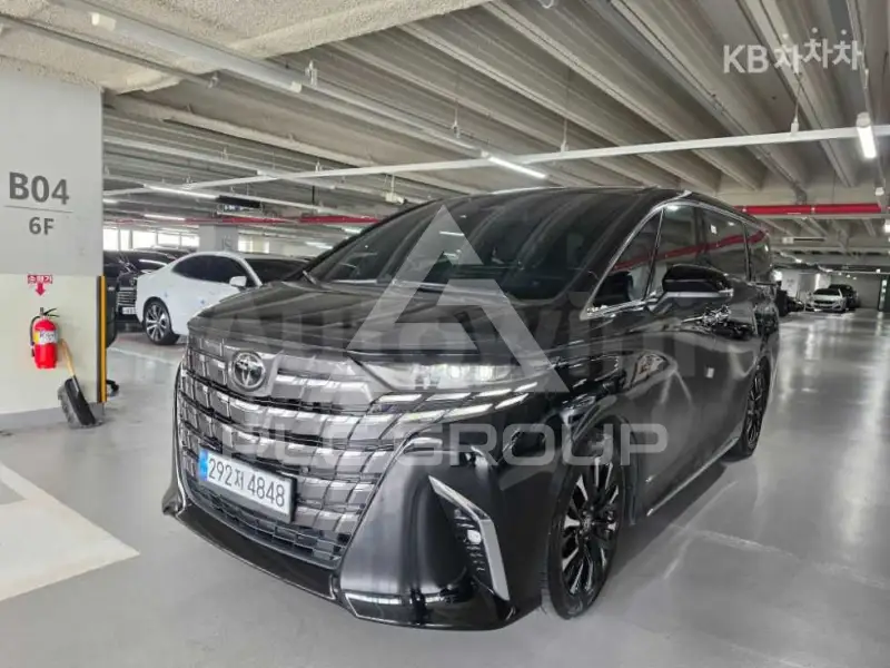 2025 Toyota Alphard