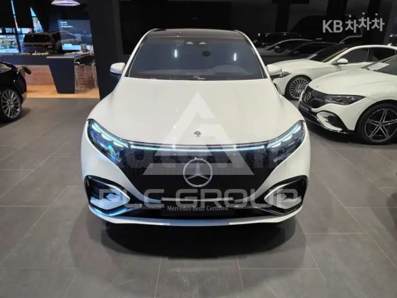 2025 Mercedes Benz Eqs