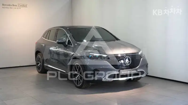 2025 Mercedes Benz EQE