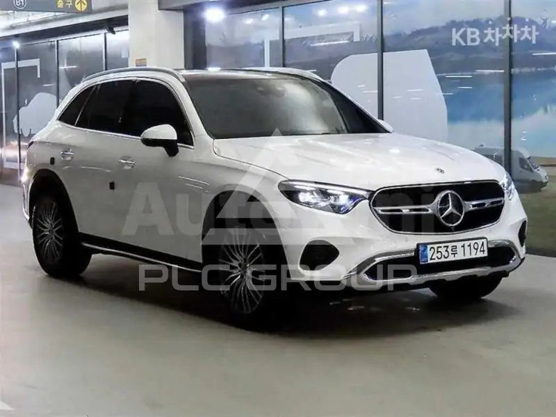 2025 Mercedes Benz GLC-Class