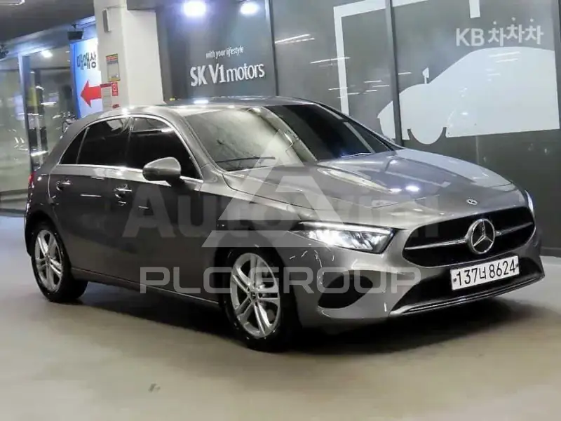 2025 Mercedes Benz A