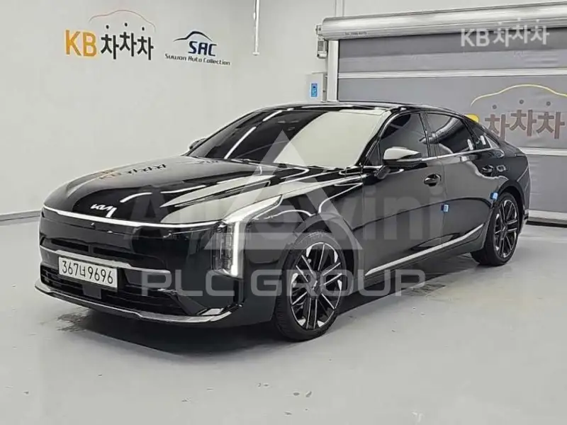 2025 KIA K8