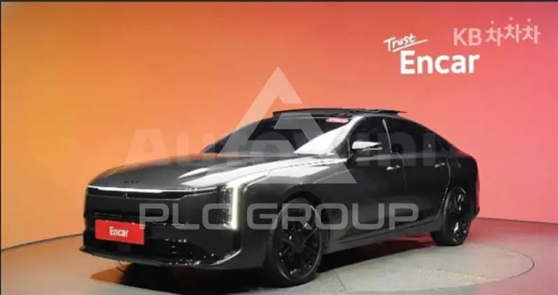 2025 KIA K8