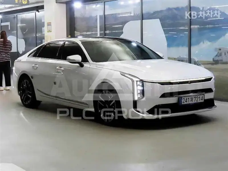 2025 KIA K8