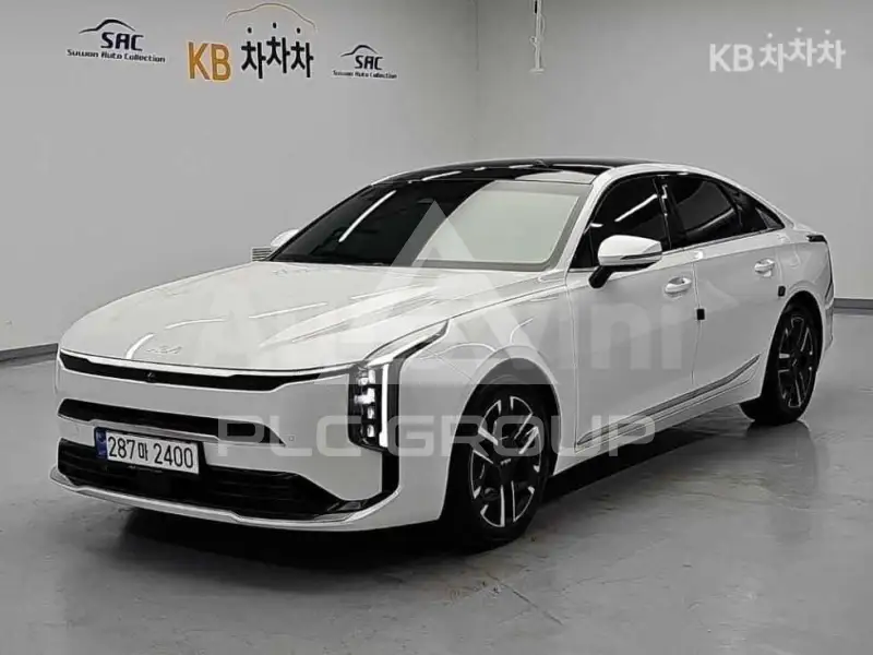 2025 KIA K8