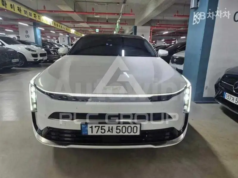 2025 KIA K8