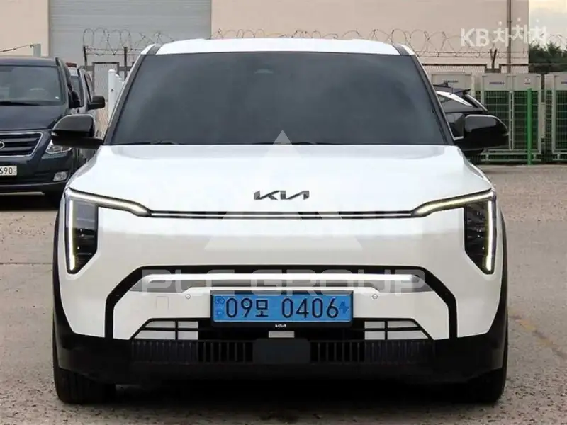 2025 KIA EV