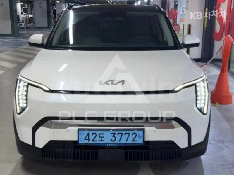 2025 KIA EV