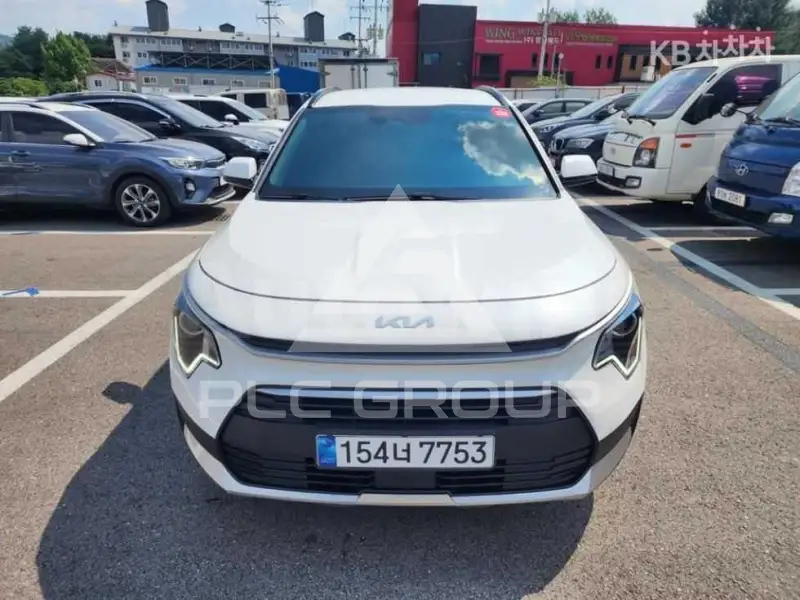 2025 KIA Niro