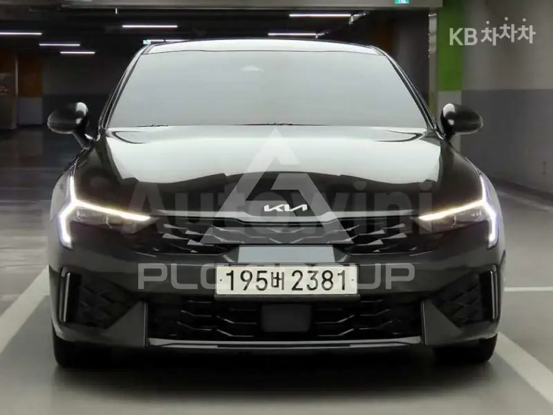 2025 KIA K5
