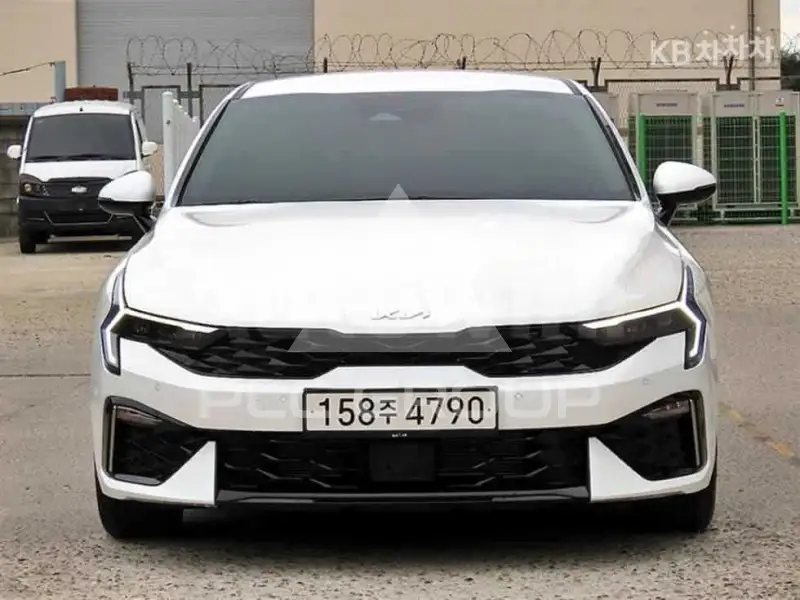 2025 KIA K5