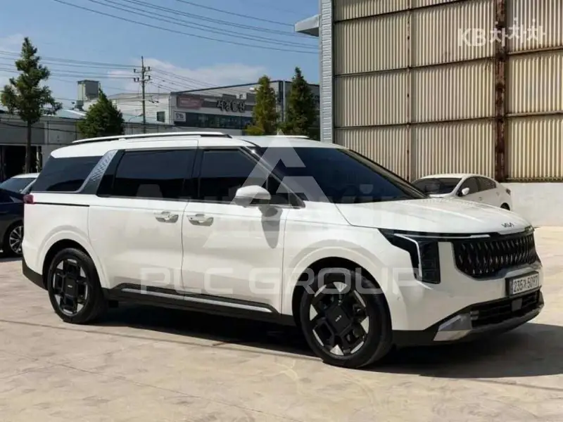 2025 KIA Carnival