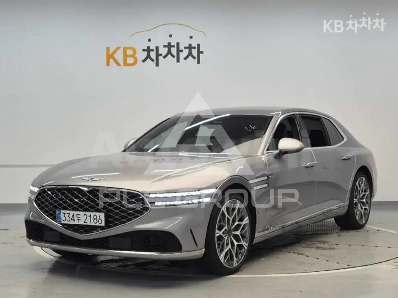 2025 Genesis G90