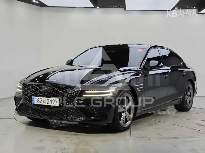 2025 Genesis G80