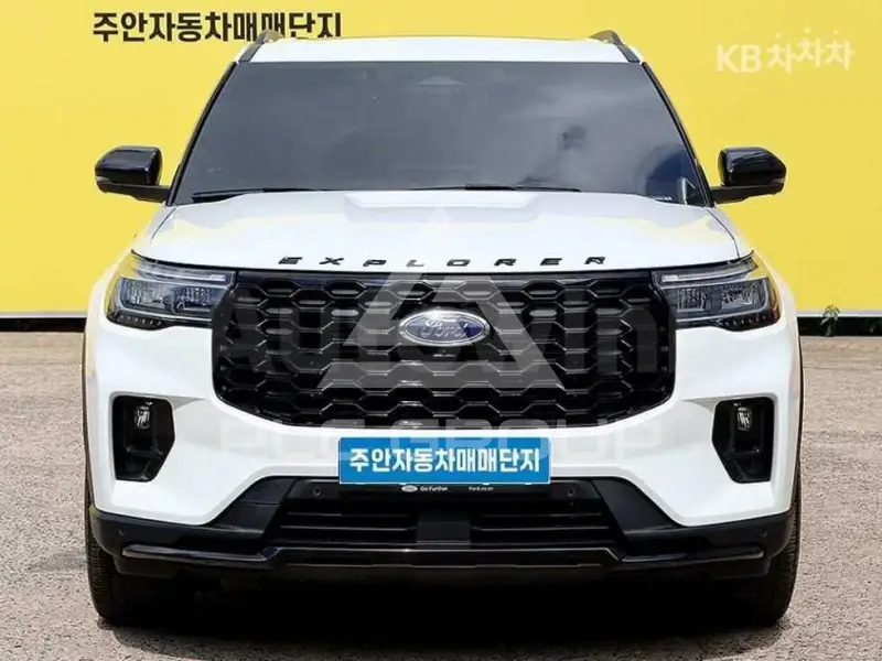 2025 Ford EXPLORER