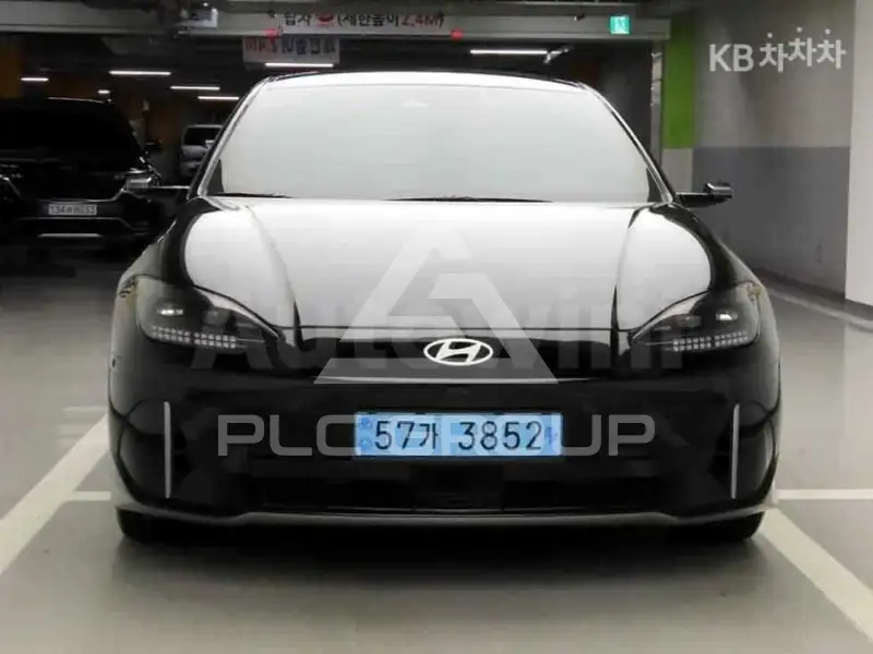 2025 Hyundai Ioniq