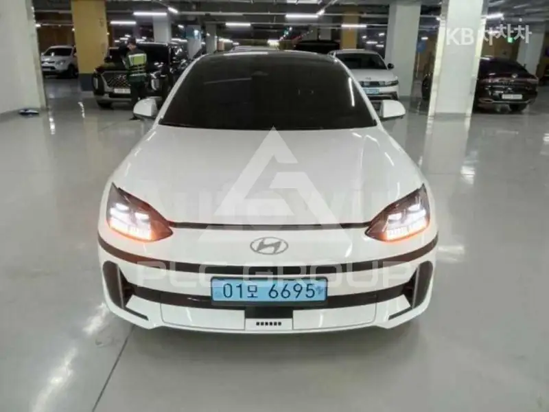 2025 Hyundai Ioniq