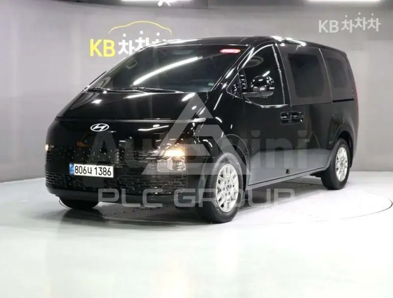 2025 Hyundai Staria