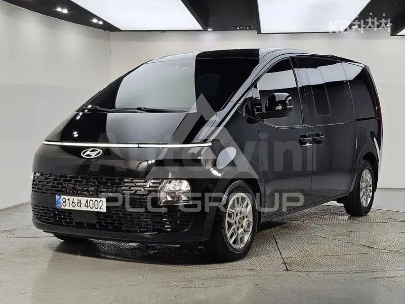 2025 Hyundai Staria