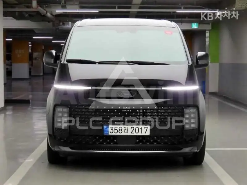 2025 Hyundai Staria