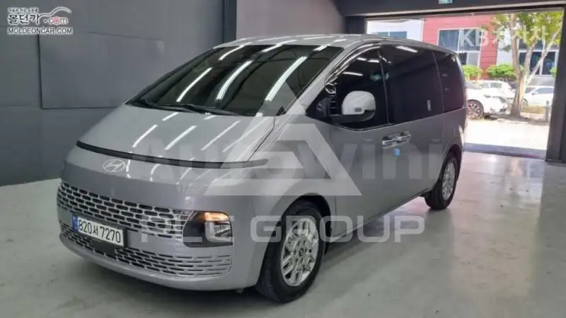 2025 Hyundai Staria