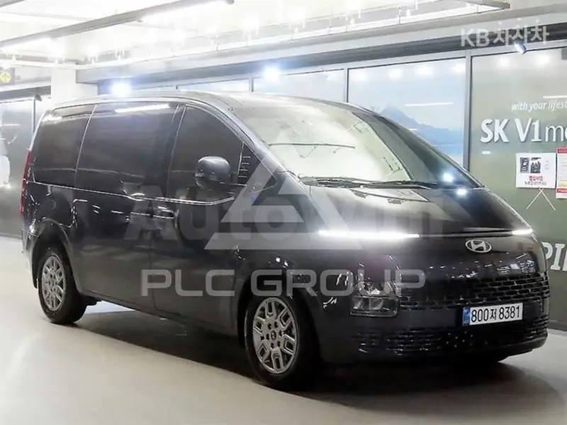 2025 Hyundai Staria
