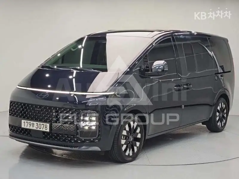 2025 Hyundai Staria