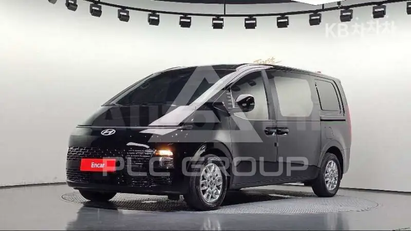 2025 Hyundai Staria