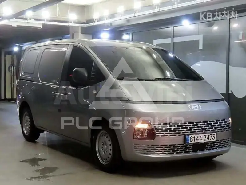 2025 Hyundai Staria