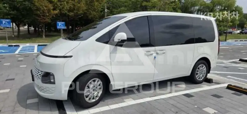 2025 Hyundai Staria
