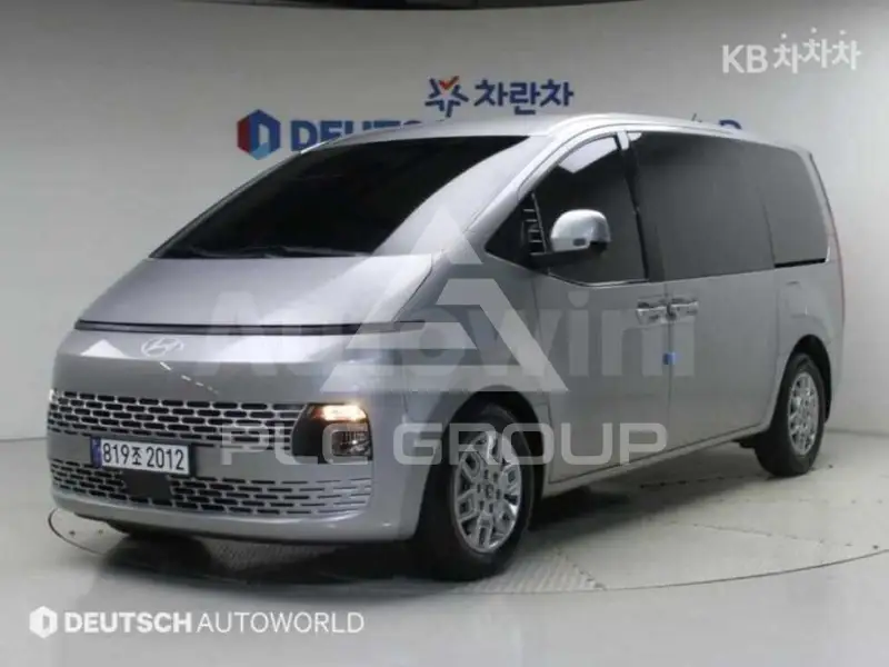 2025 Hyundai Staria