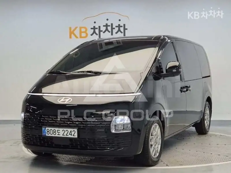 2025 Hyundai Staria