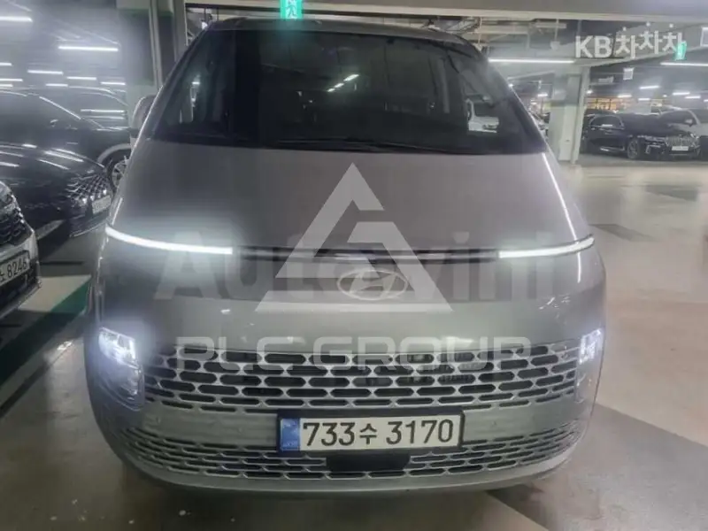2025 Hyundai Staria