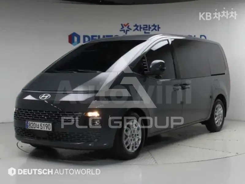 2025 Hyundai Staria