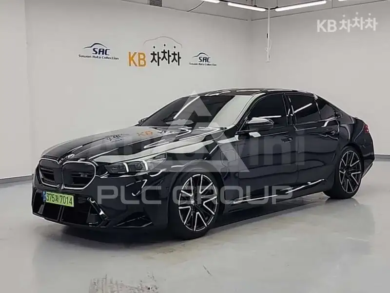 2026 BMW M1