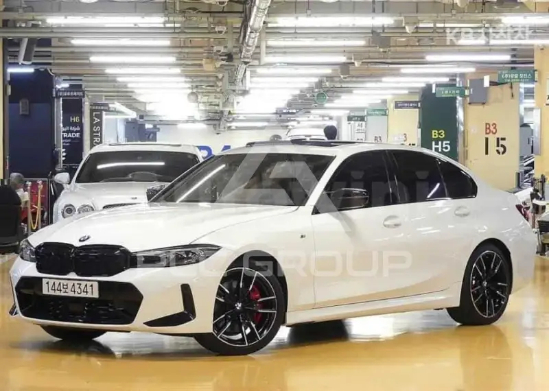 2026 BMW 330