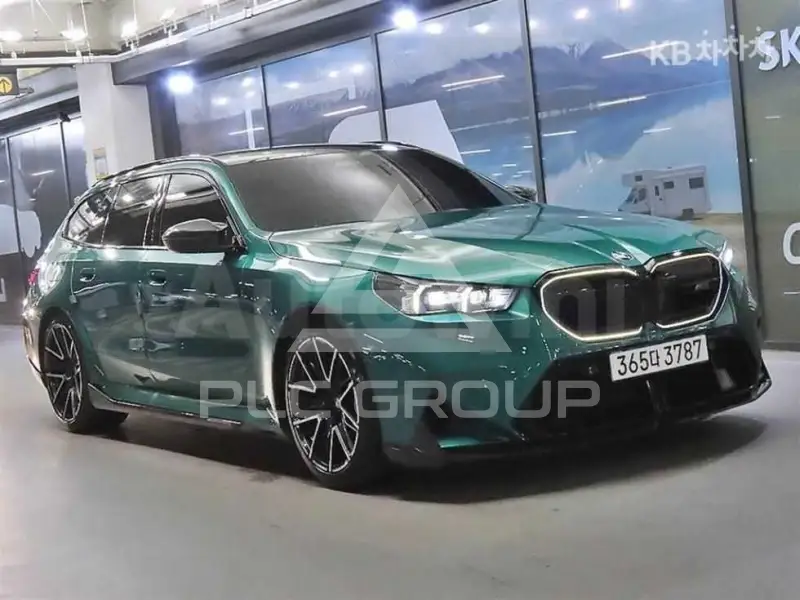 2026 BMW M5